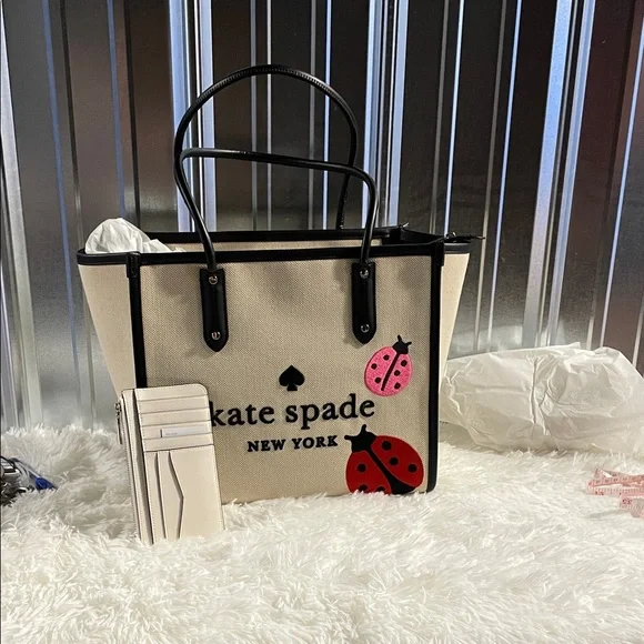 Kate Spade Black and Cream Tote Bag with wallet - Picture 7 of 8
